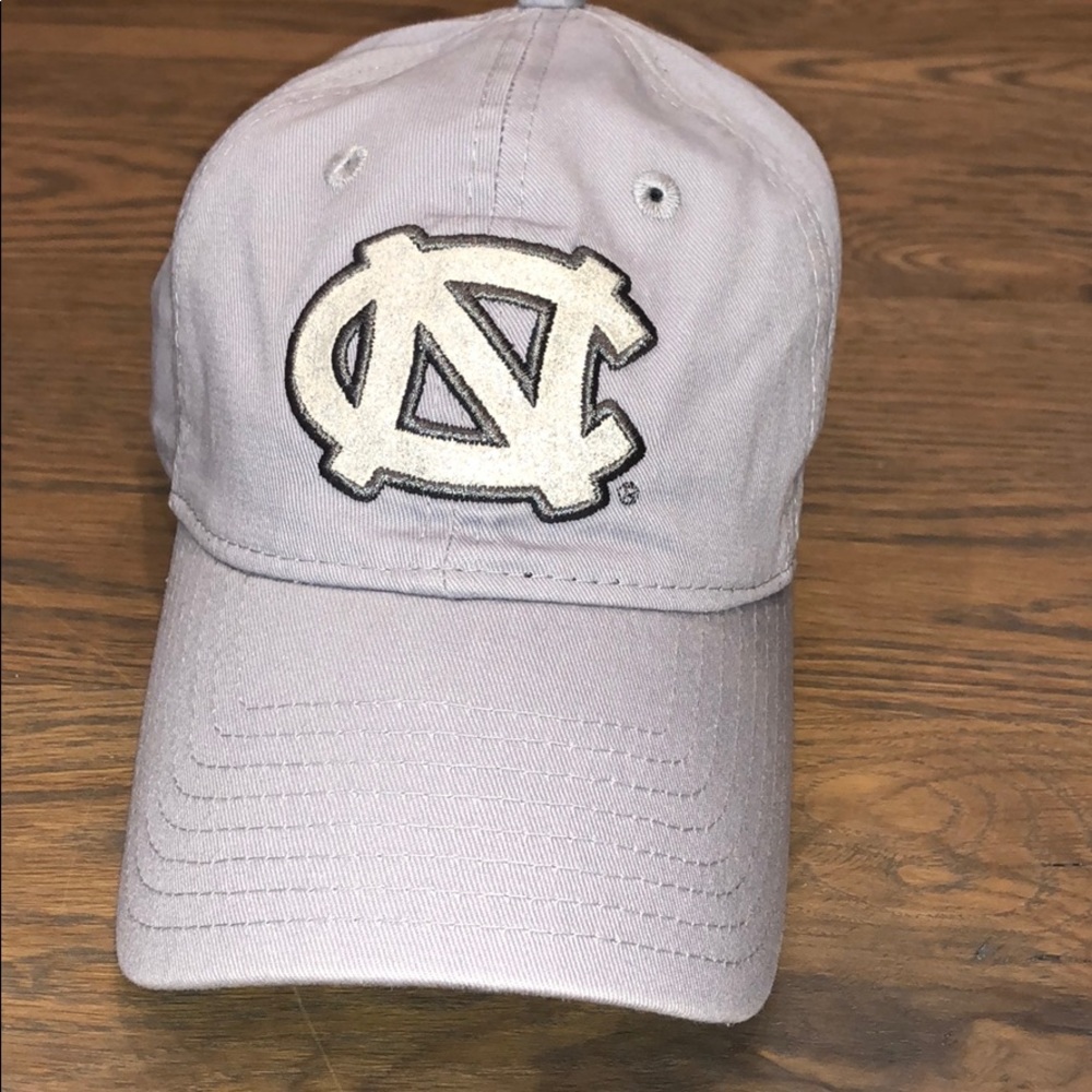 Women’s UNC hat